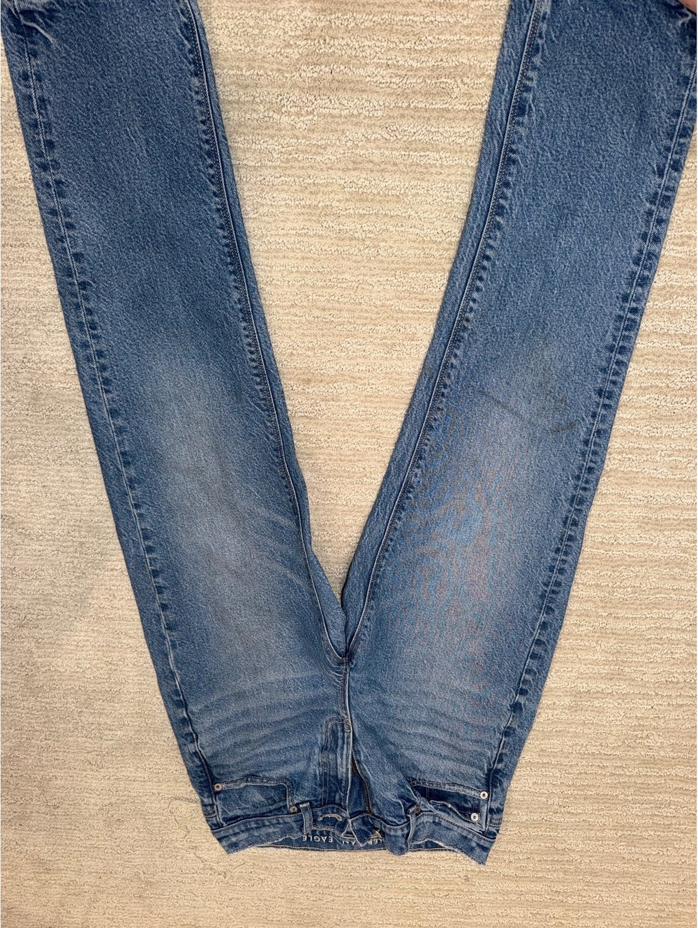 American Eagle blue skinny jeans
